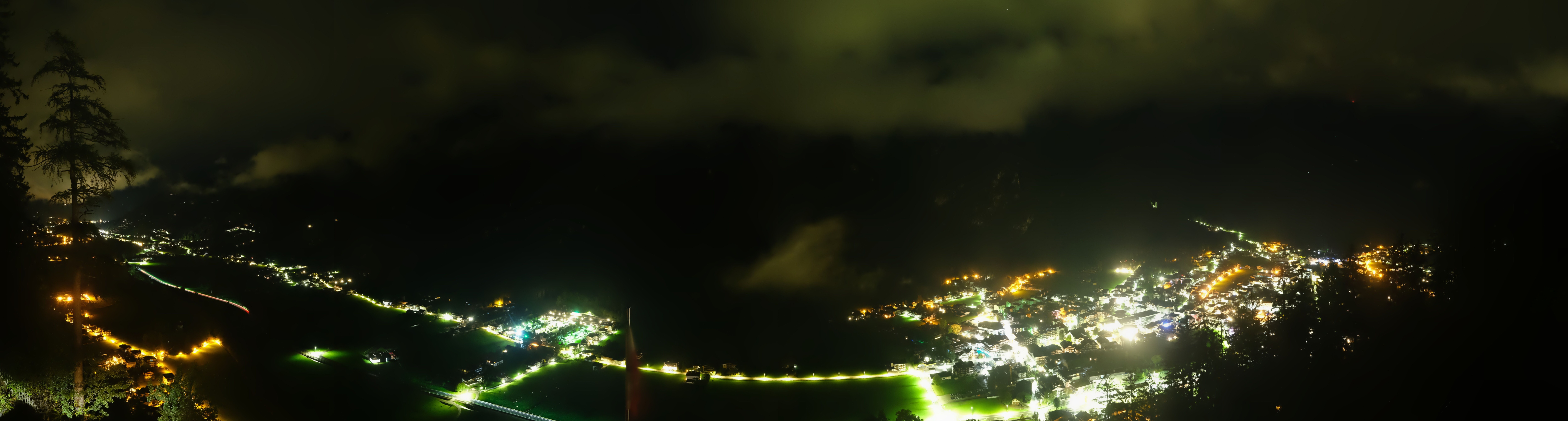 Archived image Webcam Mayrhofen im Zillertal: Zimmereben