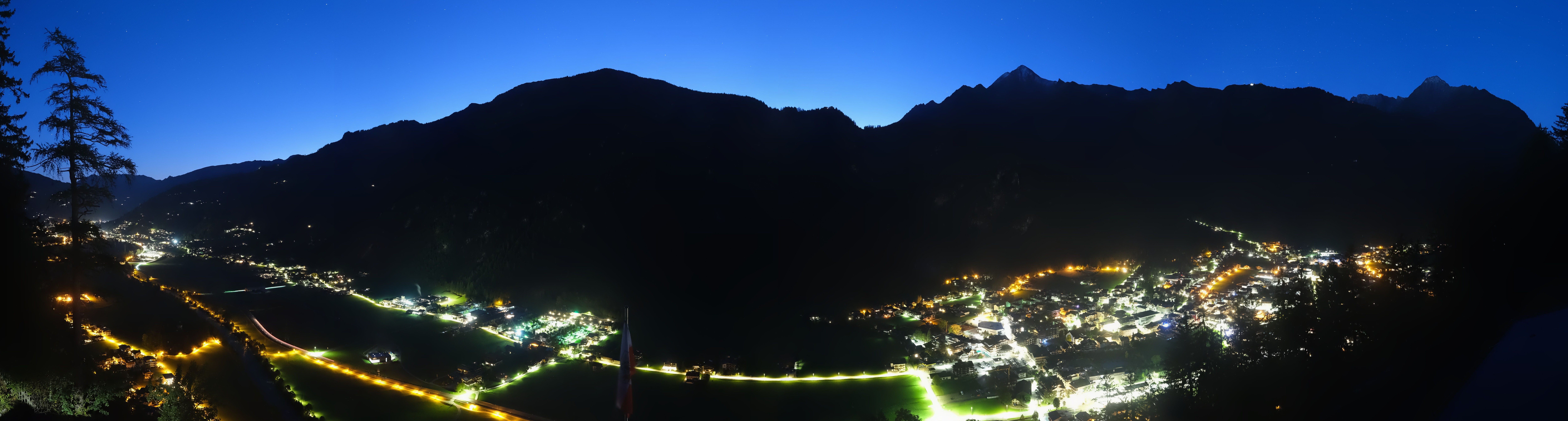 Archiv Foto Webcam Mayrhofen im Zillertal: Blick vom Gasthof Zimmereben