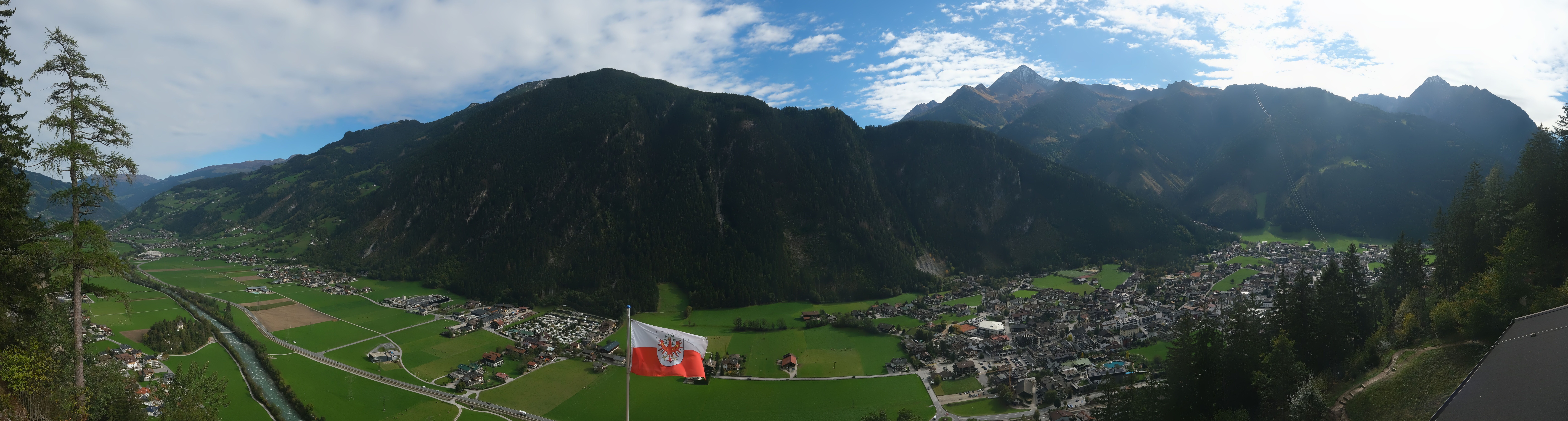 Archiv Foto Webcam Mayrhofen im Zillertal: Blick vom Gasthof Zimmereben
