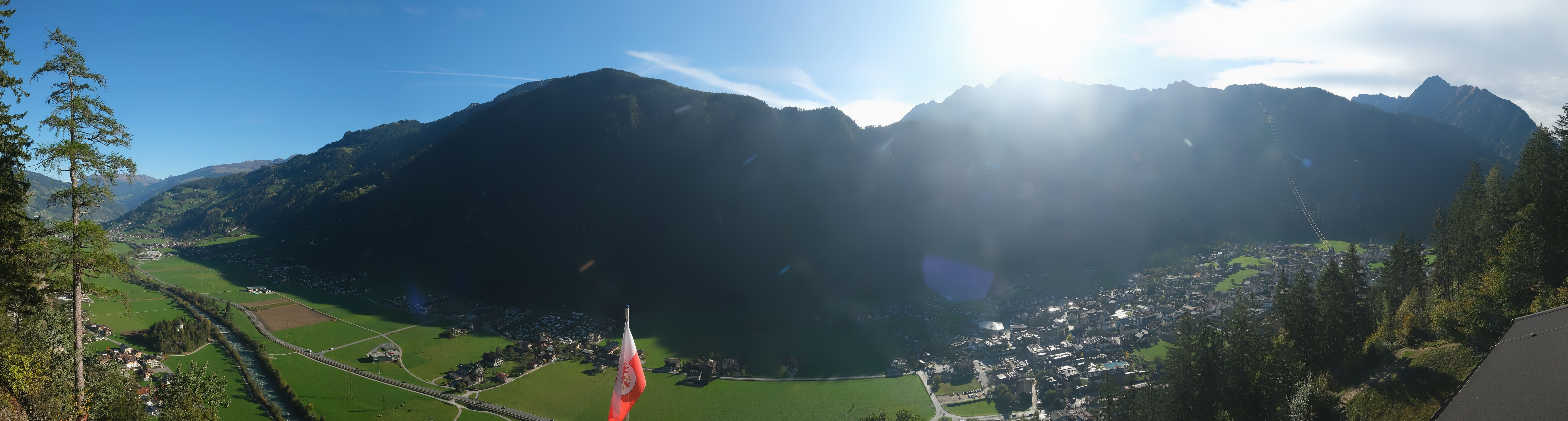 Archiv Foto Webcam Mayrhofen im Zillertal: Blick vom Gasthof Zimmereben