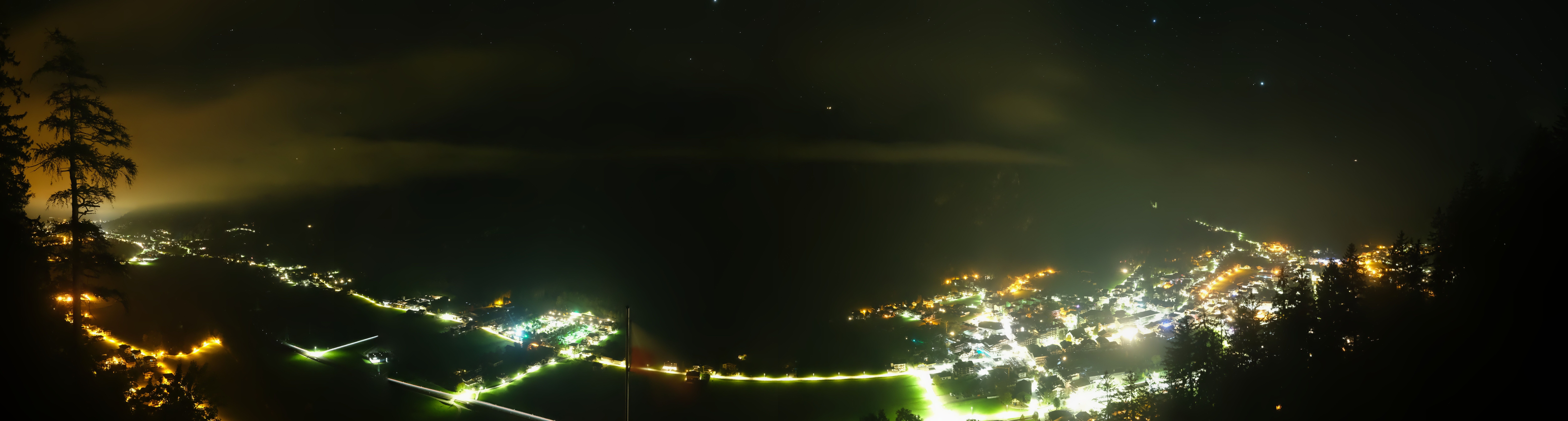 Archived image Webcam Mayrhofen im Zillertal: Zimmereben