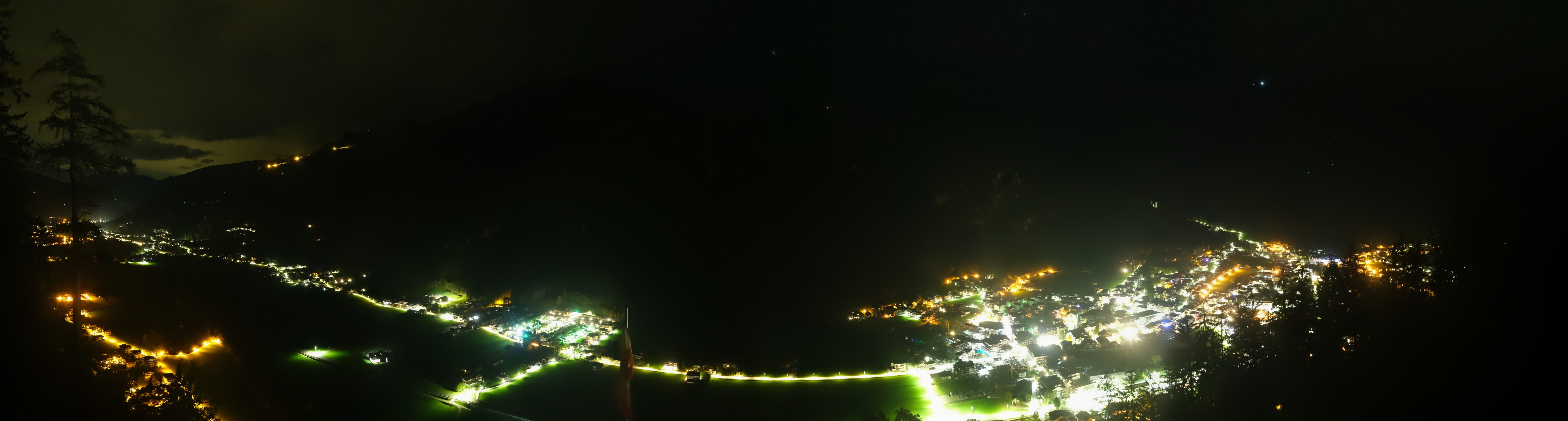 Archiv Foto Webcam Mayrhofen im Zillertal: Blick vom Gasthof Zimmereben