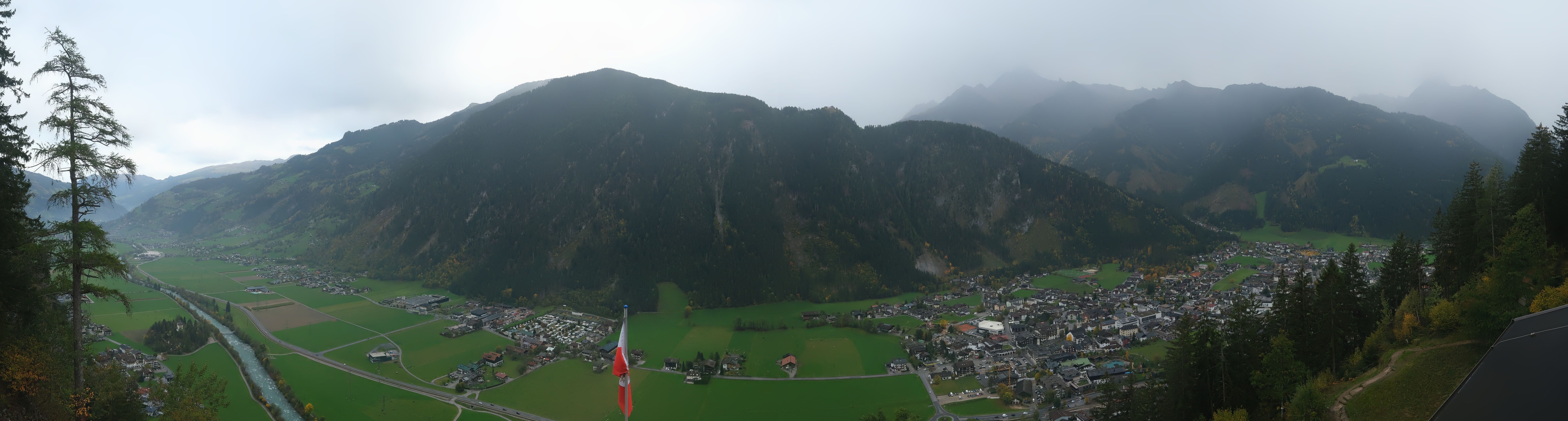Archiv Foto Webcam Mayrhofen im Zillertal: Blick vom Gasthof Zimmereben