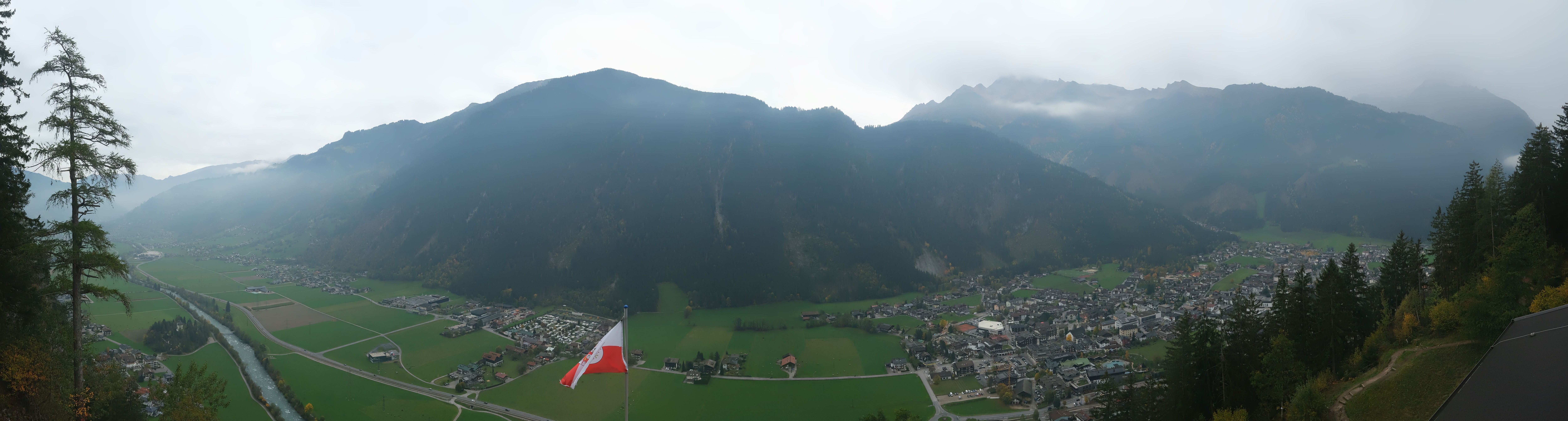 Archiv Foto Webcam Mayrhofen im Zillertal: Blick vom Gasthof Zimmereben