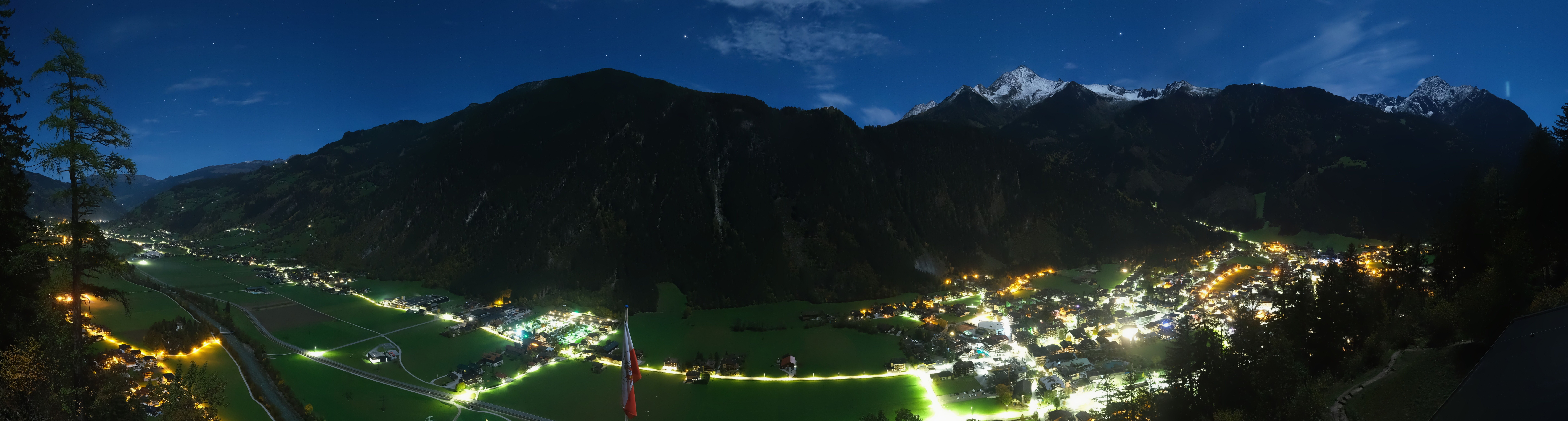 Archiv Foto Webcam Mayrhofen im Zillertal: Blick vom Gasthof Zimmereben