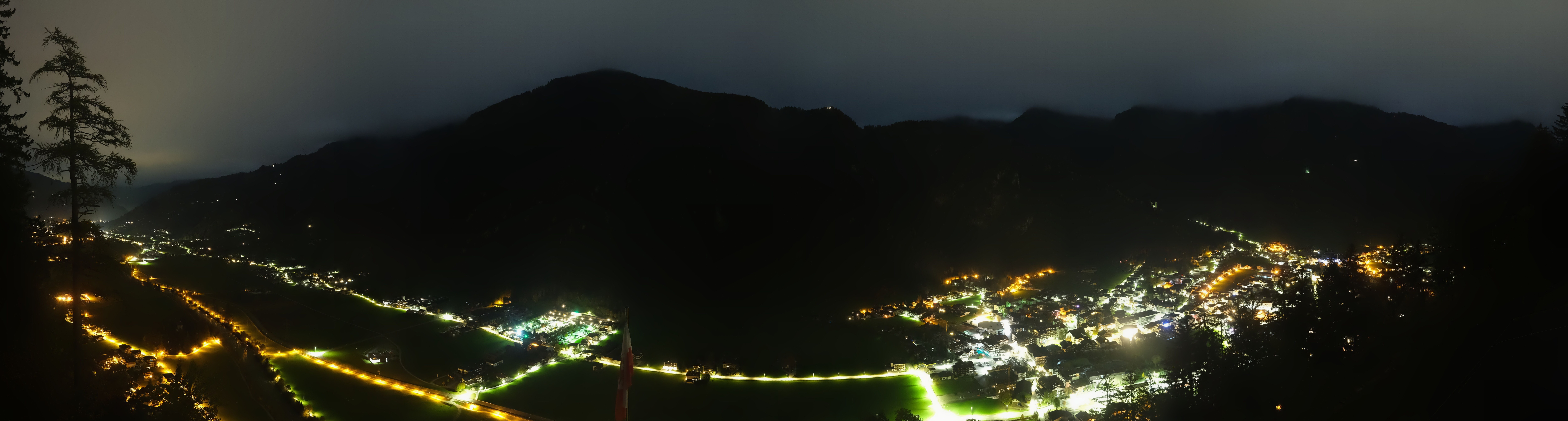 Archiv Foto Webcam Mayrhofen im Zillertal: Blick vom Gasthof Zimmereben