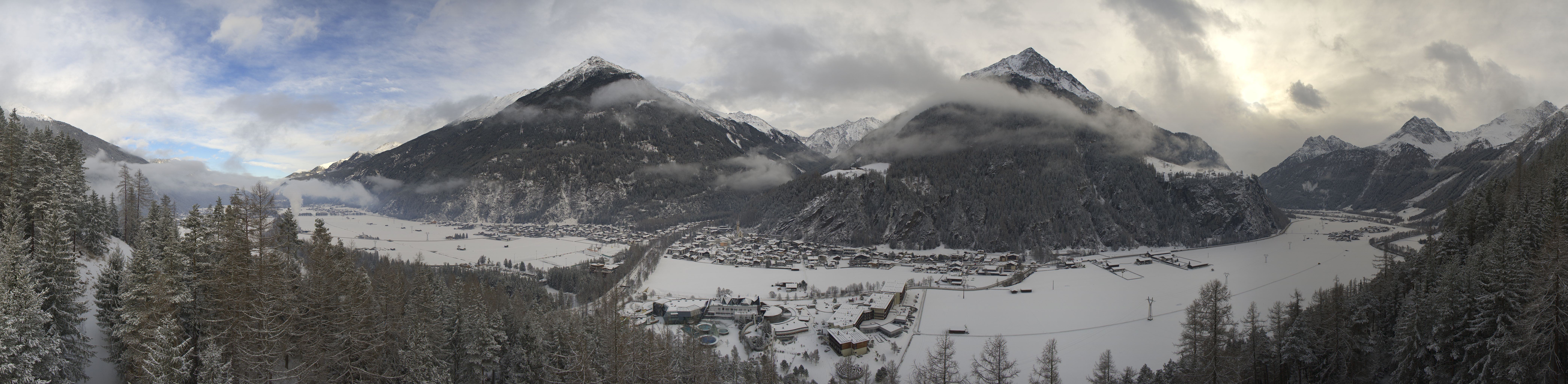 Archiv Foto Webcam Blick auf Längenfeld