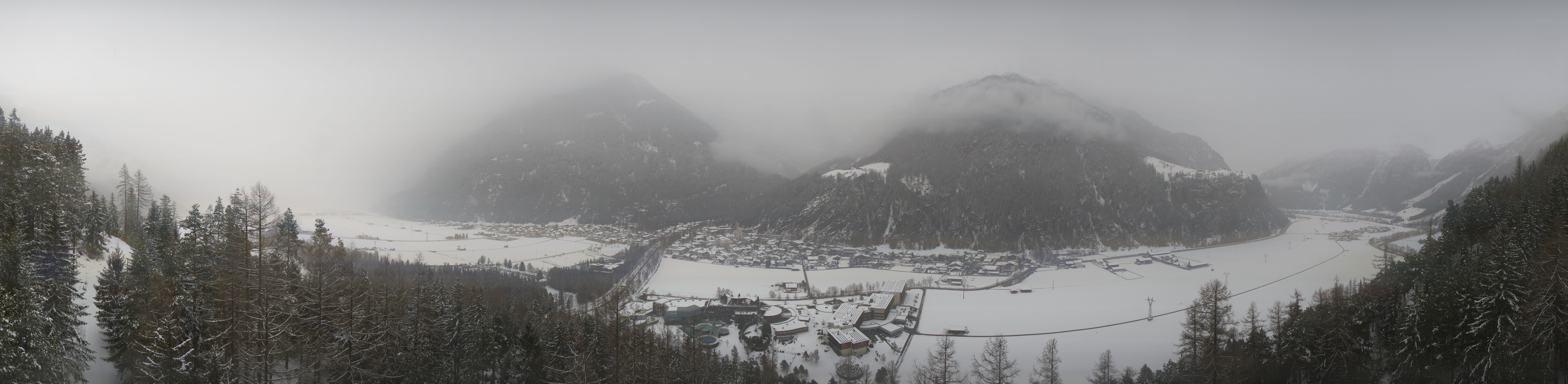 Archived image Webcam View of Längenfeld