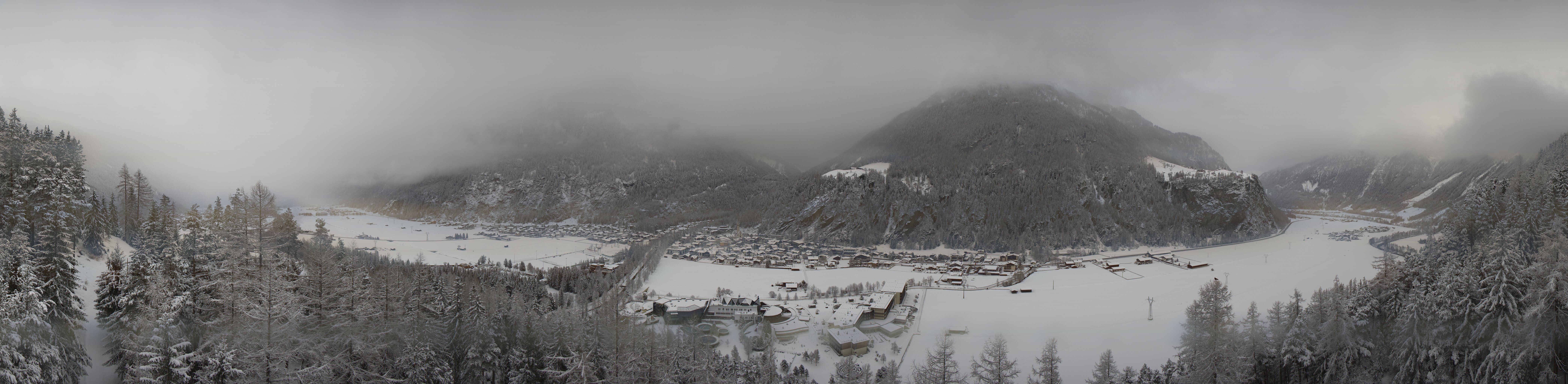 Archiv Foto Webcam Blick auf Längenfeld