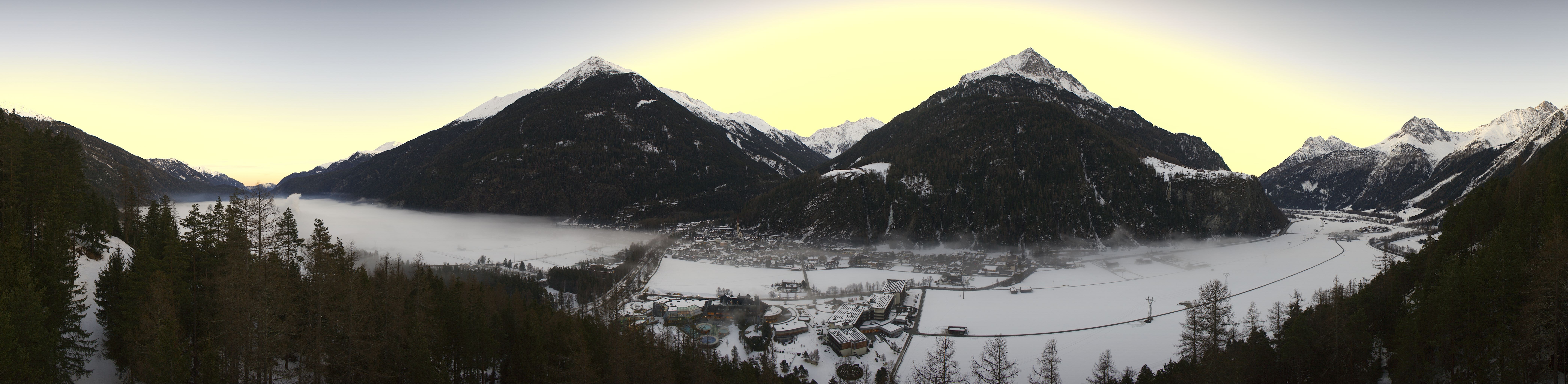 Archiv Foto Webcam Blick auf Längenfeld