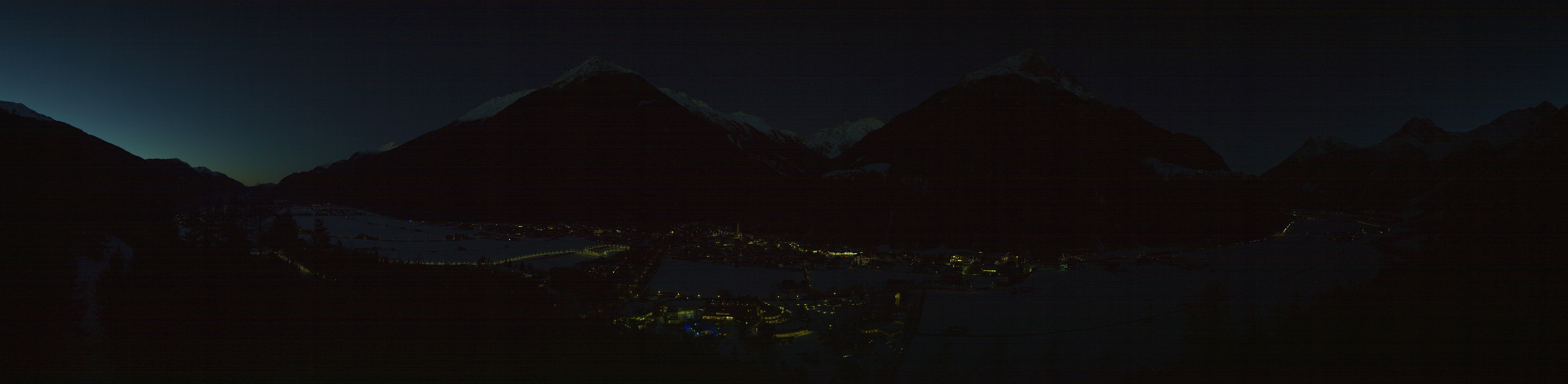 Archiv Foto Webcam Blick auf Längenfeld