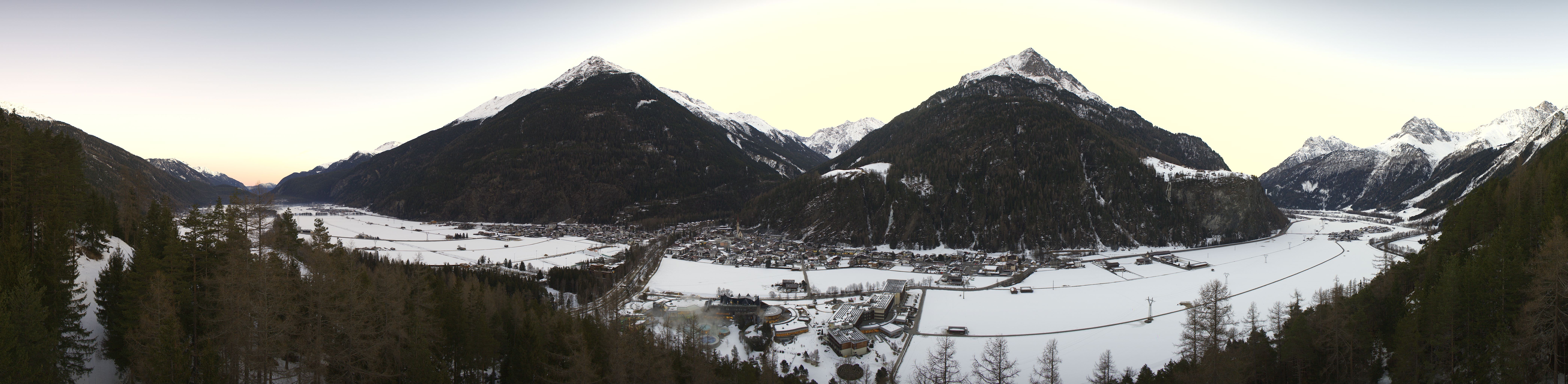 Archived image Webcam View of Längenfeld