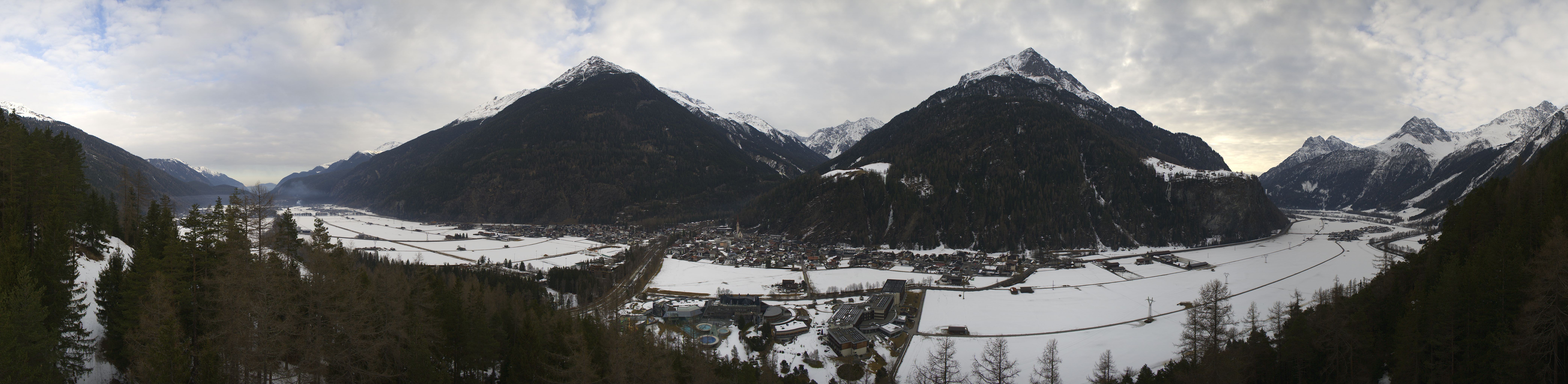 Archiv Foto Webcam Blick auf Längenfeld