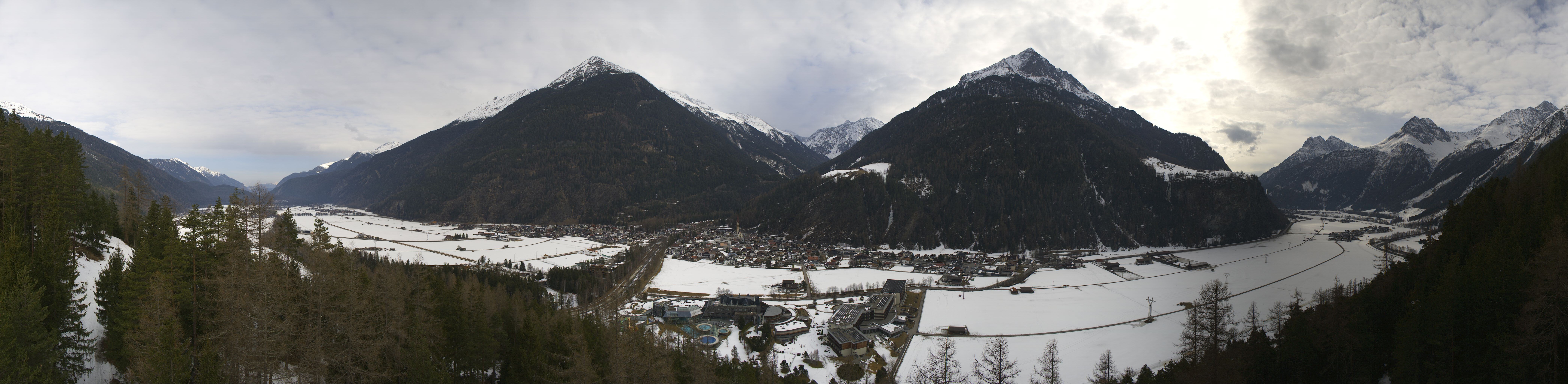 Archiv Foto Webcam Blick auf Längenfeld