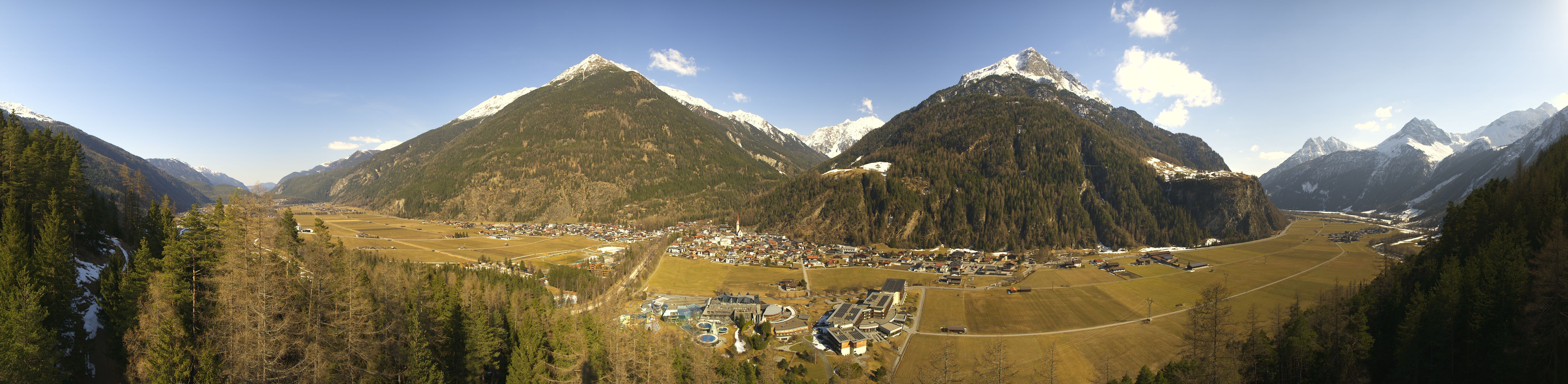 Archived image Webcam View of Längenfeld