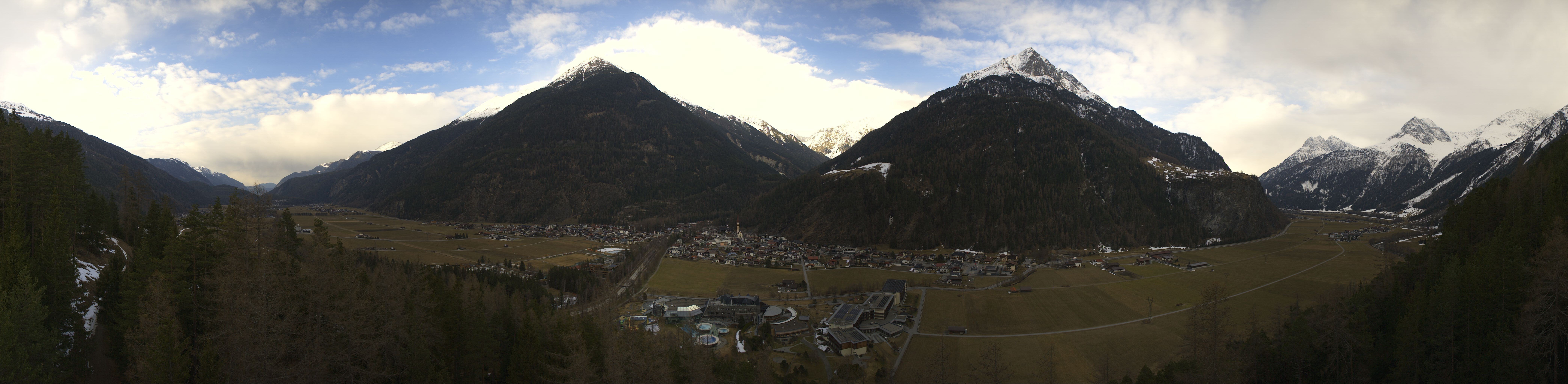 Archived image Webcam View of Längenfeld