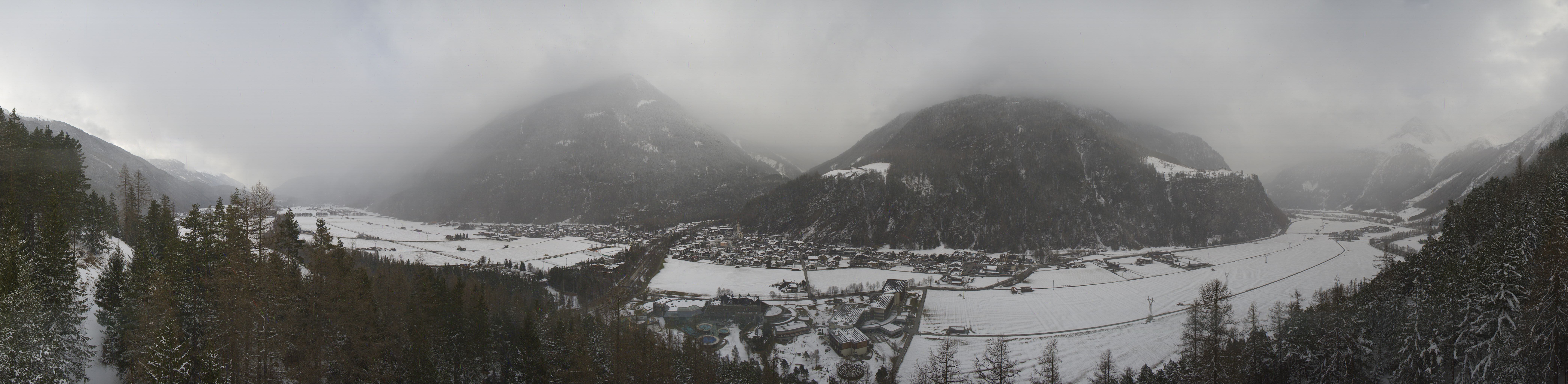 Archiv Foto Webcam Blick auf Längenfeld