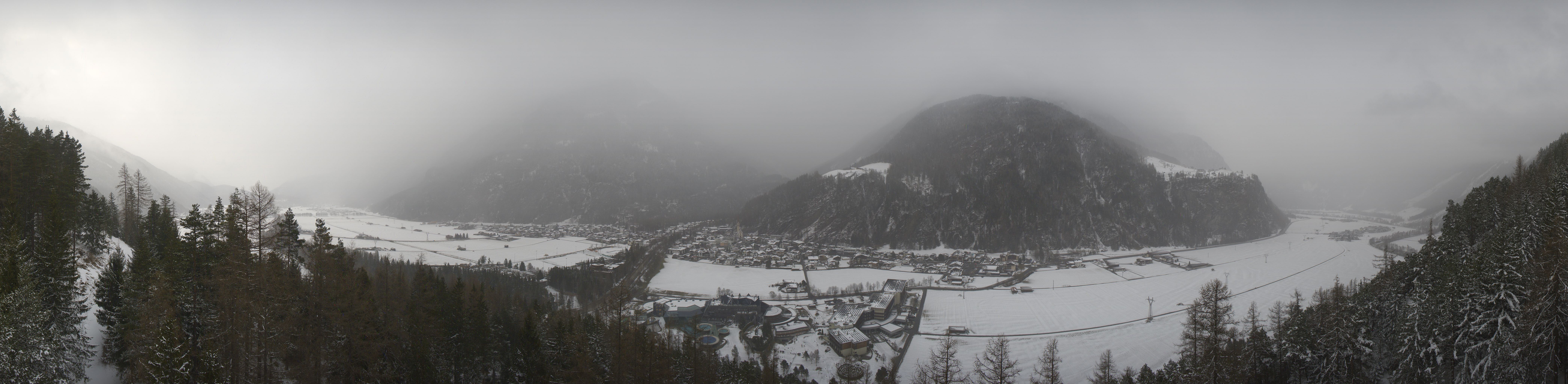 Archiv Foto Webcam Blick auf Längenfeld