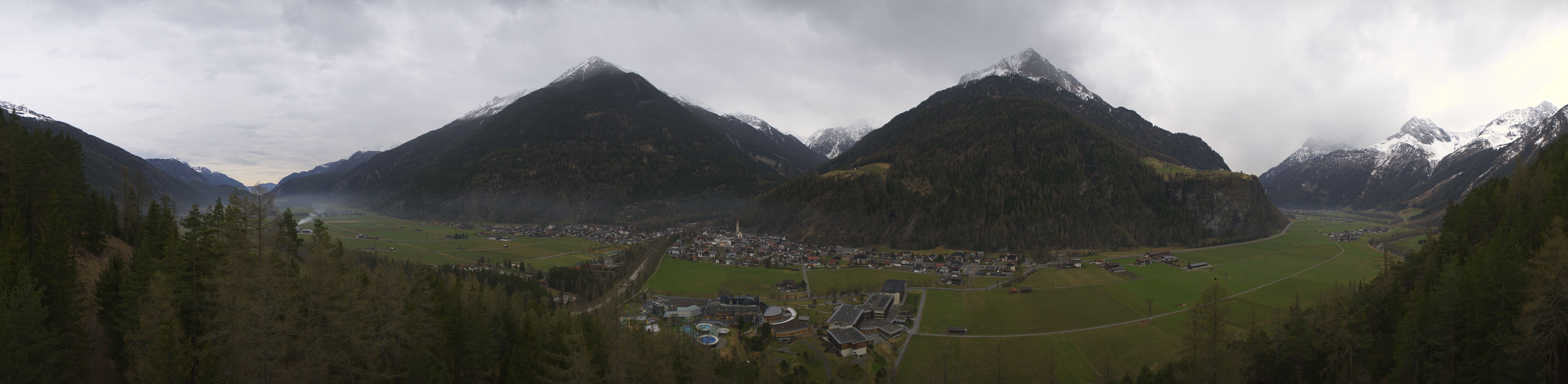 Archiv Foto Webcam Blick auf Längenfeld