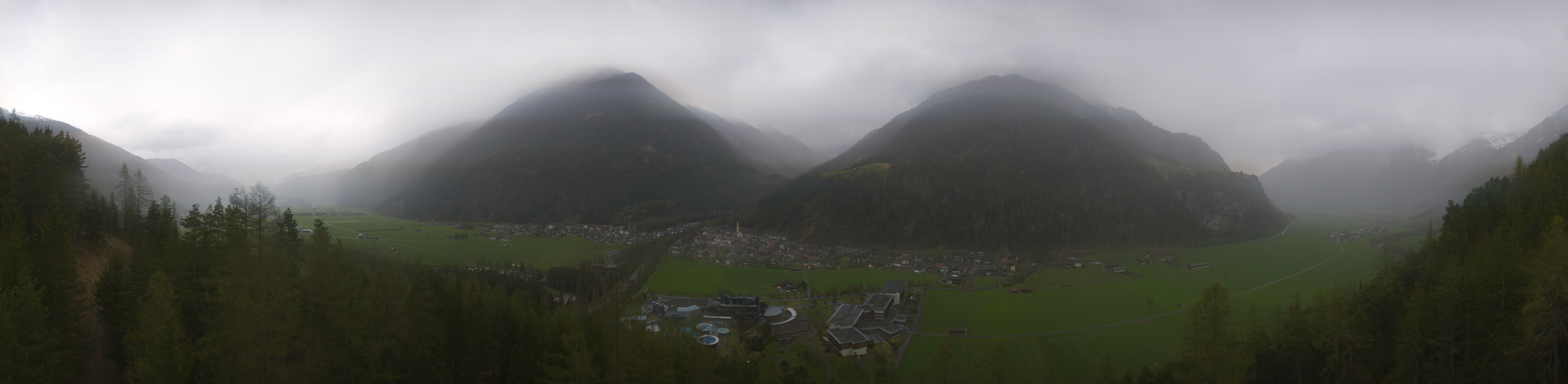 Archiv Foto Webcam Blick auf Längenfeld