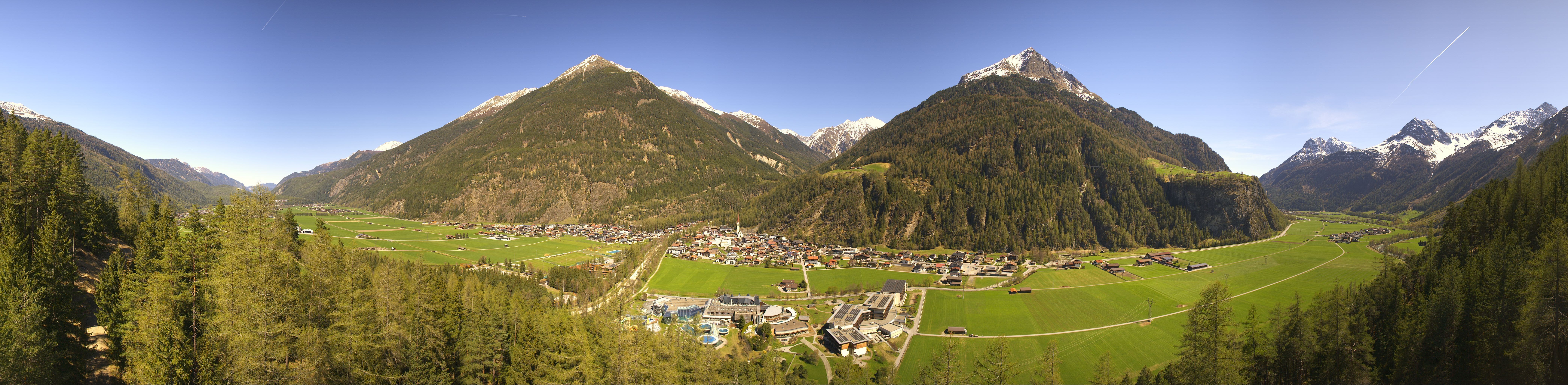 Archiv Foto Webcam Blick auf Längenfeld