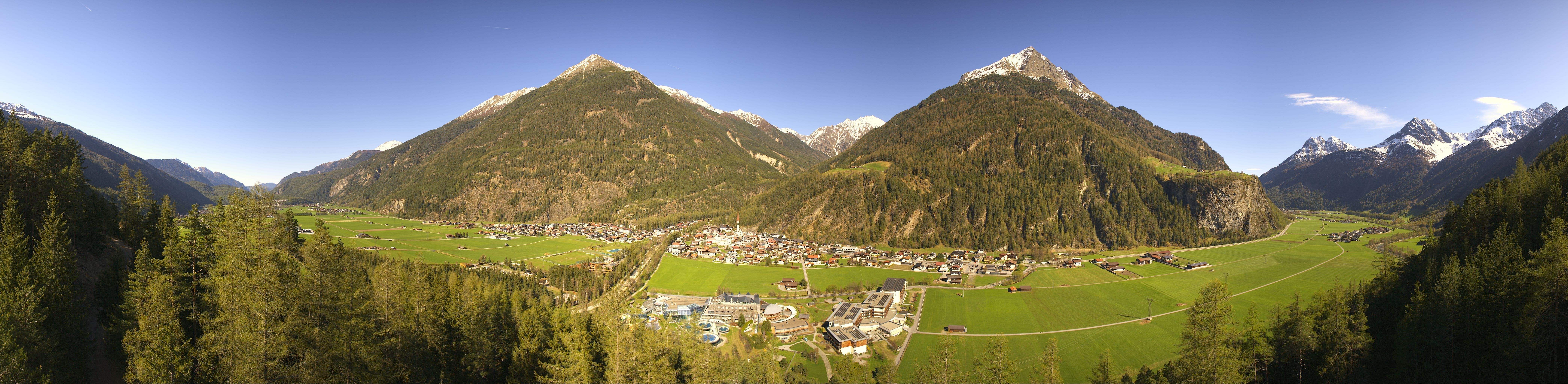 Archiv Foto Webcam Blick auf Längenfeld