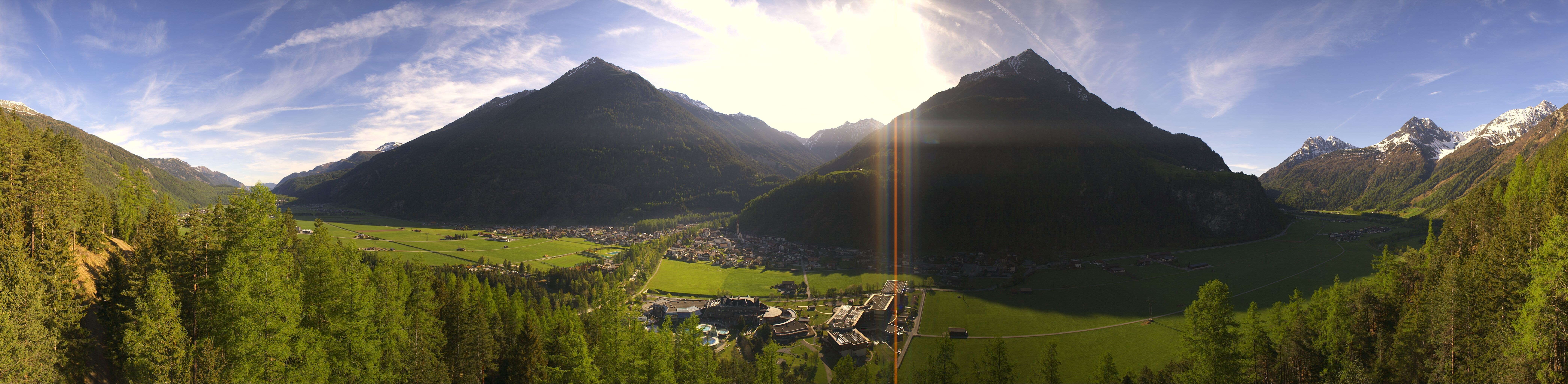Archiv Foto Webcam Blick auf Längenfeld