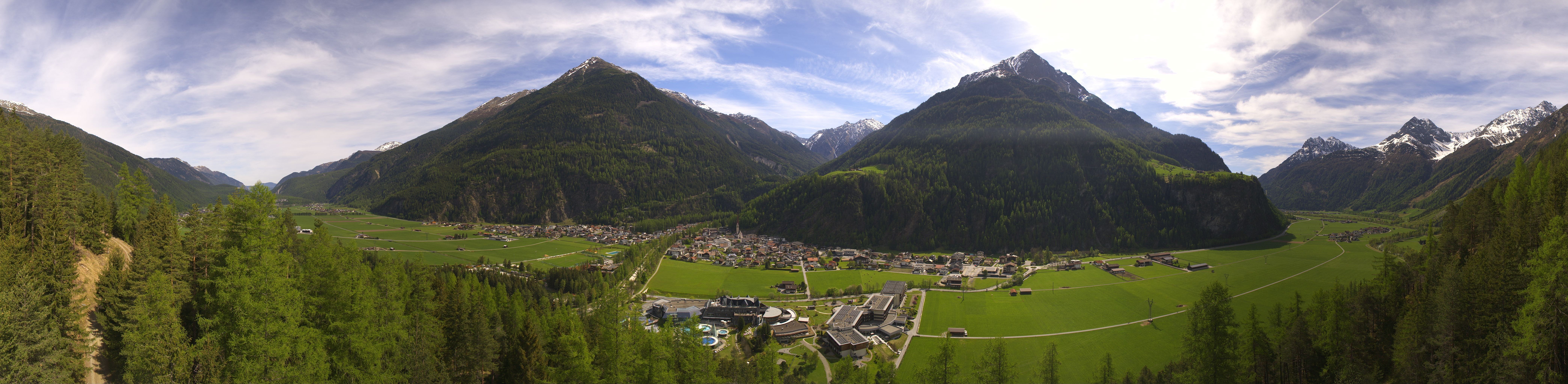 Archiv Foto Webcam Blick auf Längenfeld