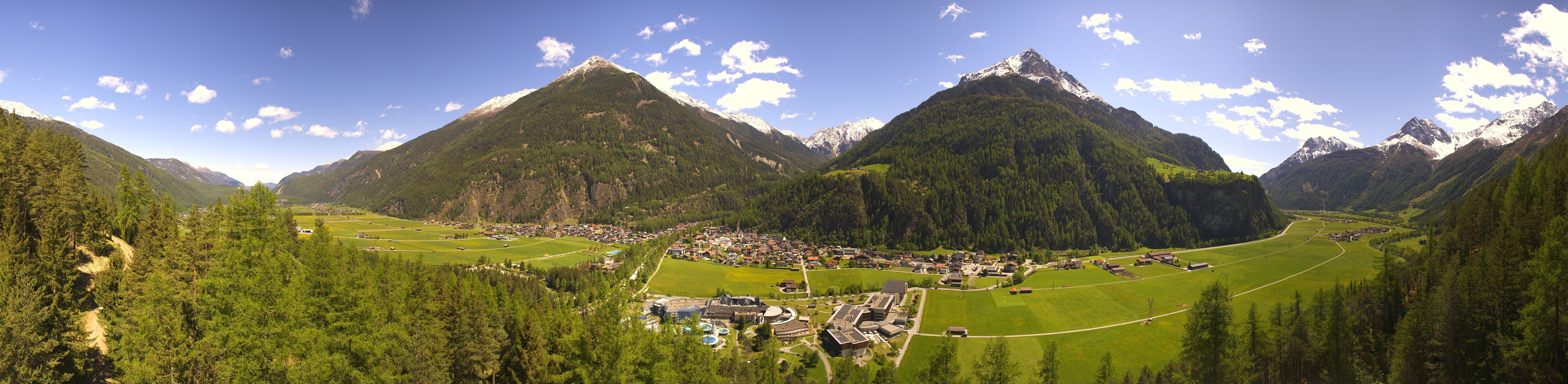 Archiv Foto Webcam Blick auf Längenfeld