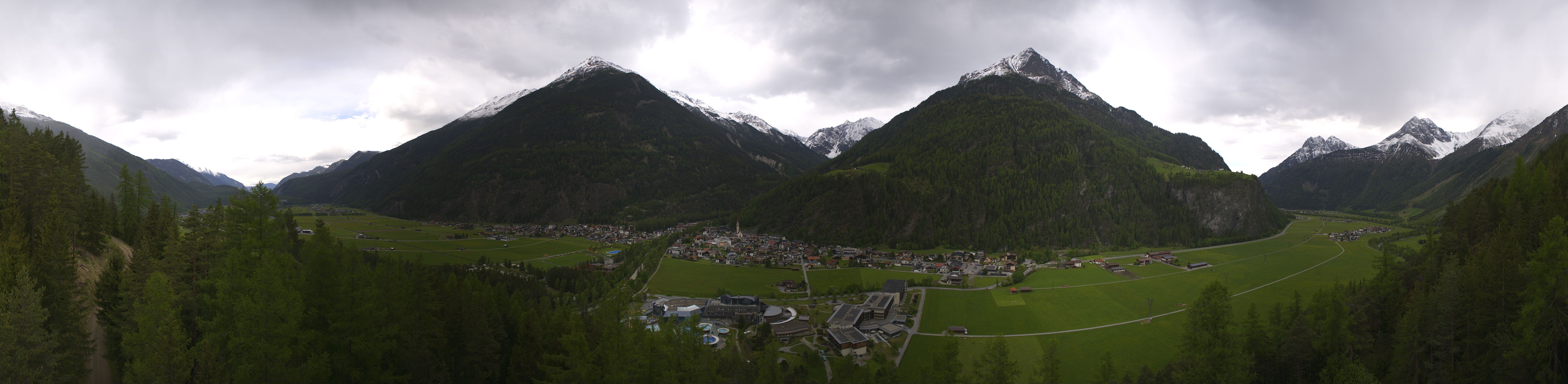 Archiv Foto Webcam Blick auf Längenfeld