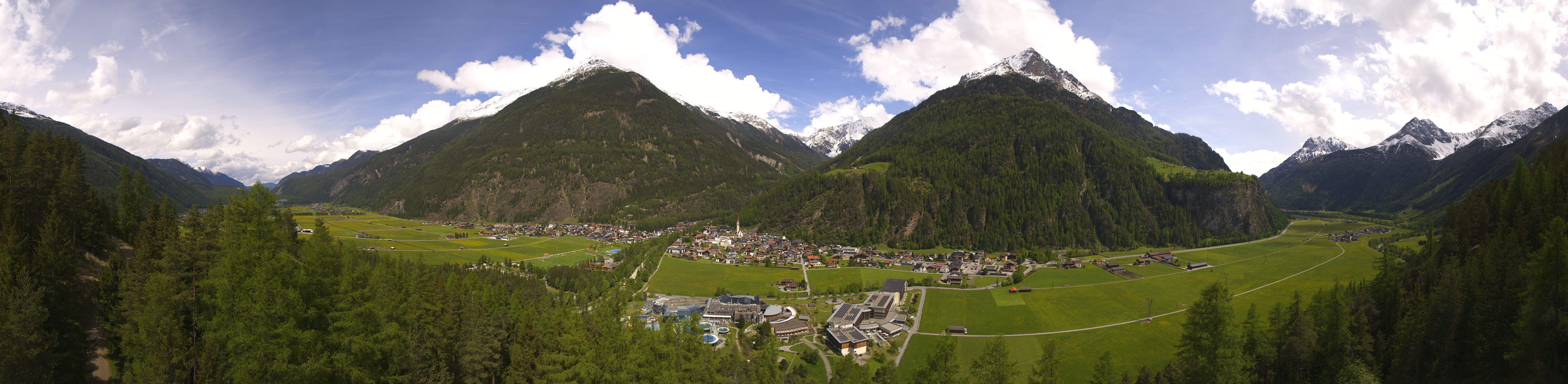 Archiv Foto Webcam Blick auf Längenfeld