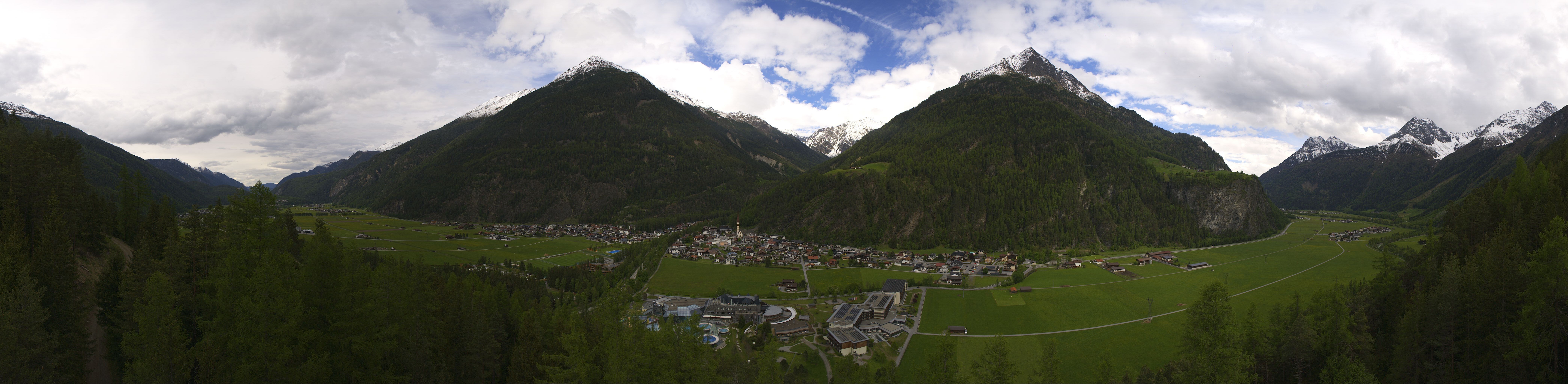 Archiv Foto Webcam Blick auf Längenfeld