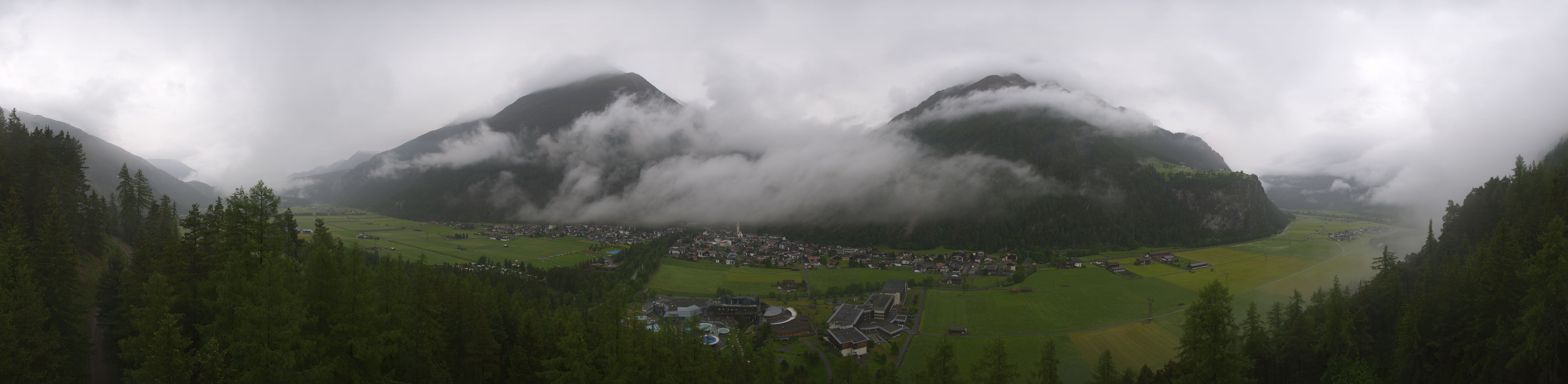 Archiv Foto Webcam Blick auf Längenfeld