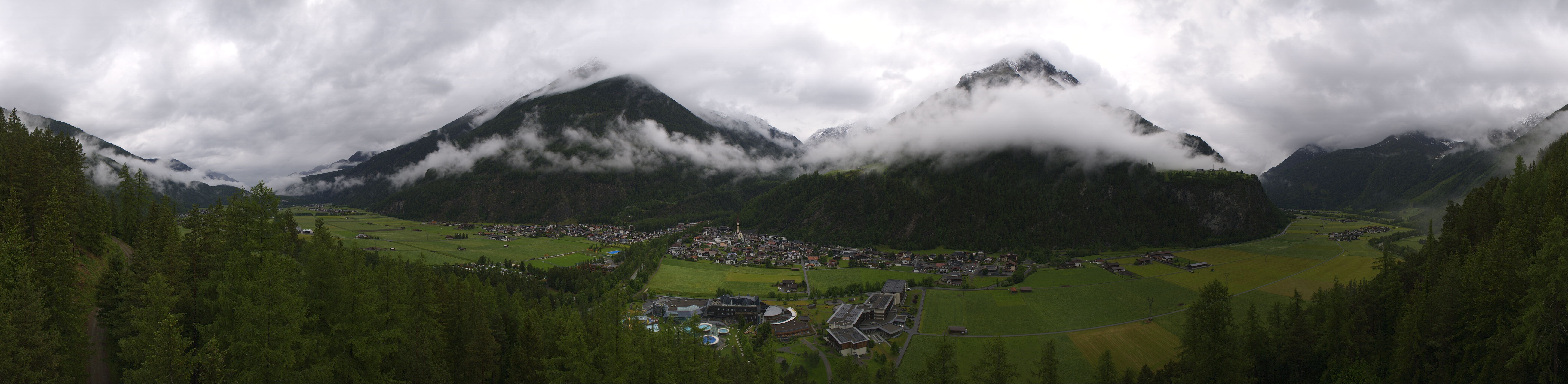 Archiv Foto Webcam Blick auf Längenfeld