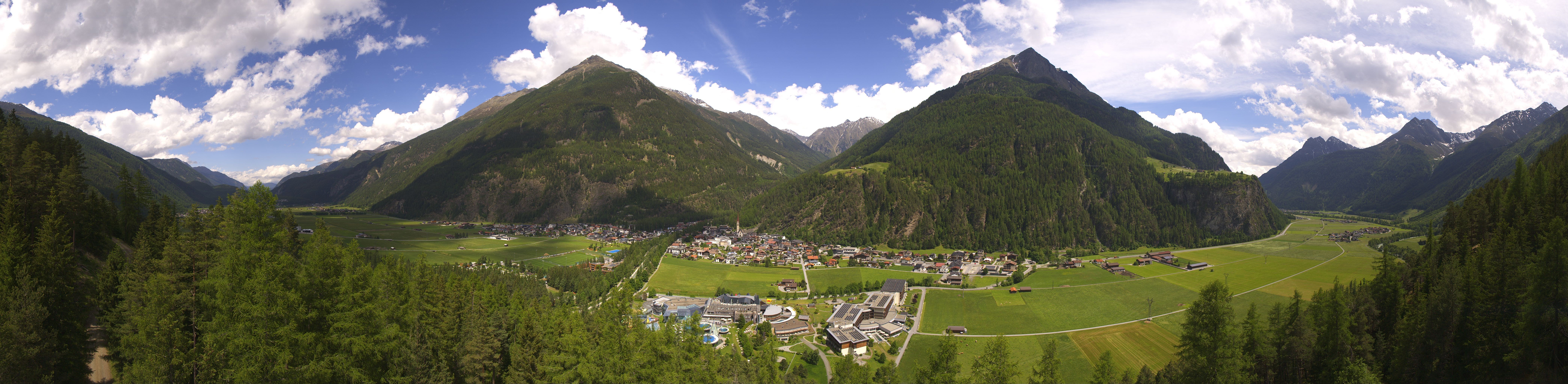 Archiv Foto Webcam Blick auf Längenfeld
