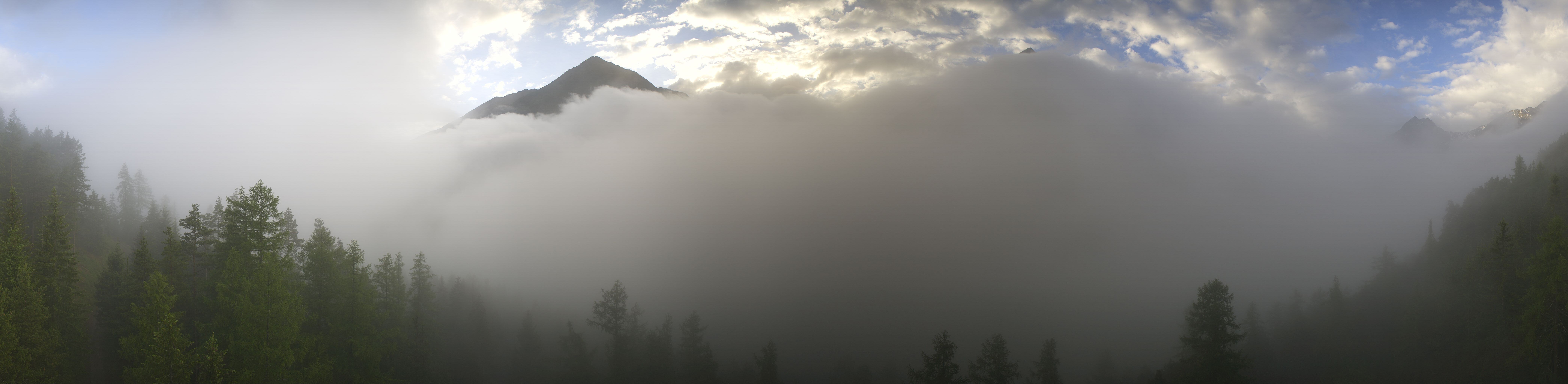Archiv Foto Webcam Blick auf Längenfeld