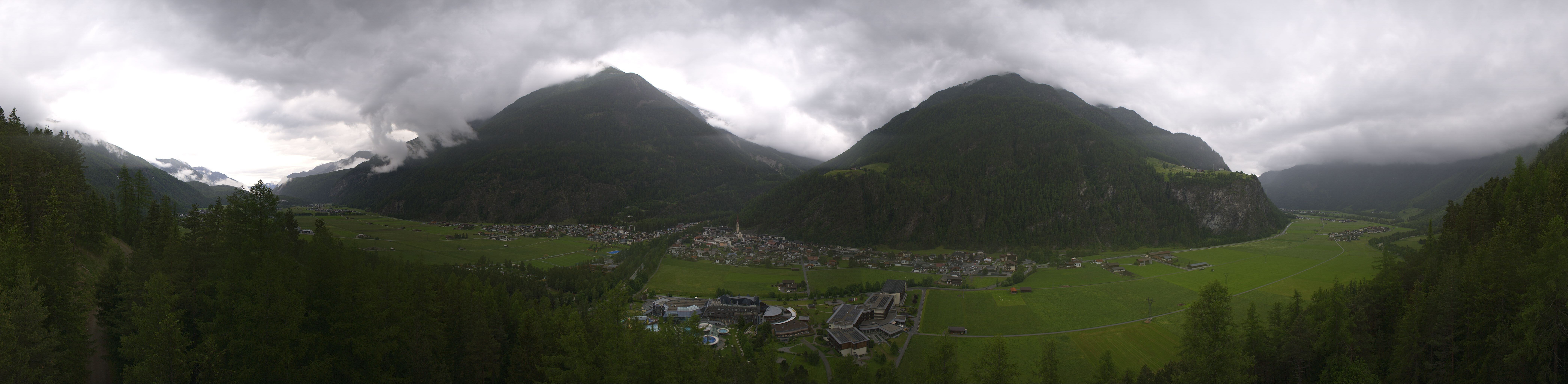 Archiv Foto Webcam Blick auf Längenfeld