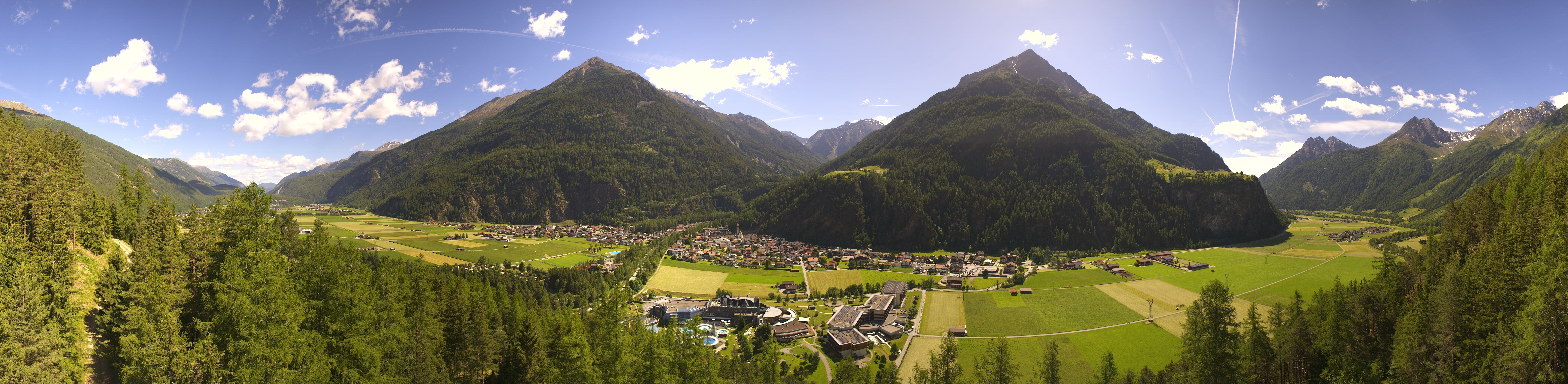 Archiv Foto Webcam Blick auf Längenfeld