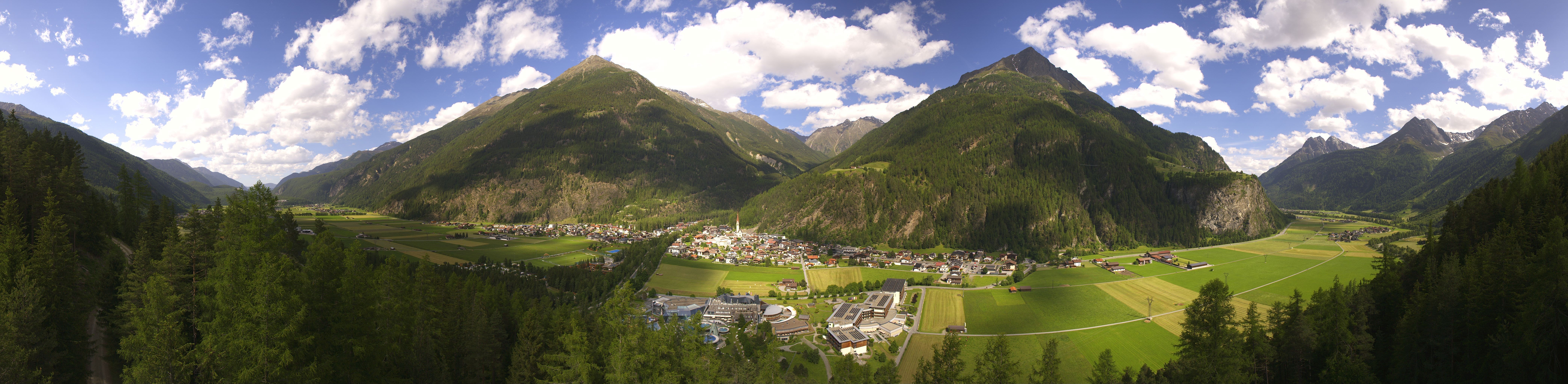 Archiv Foto Webcam Blick auf Längenfeld