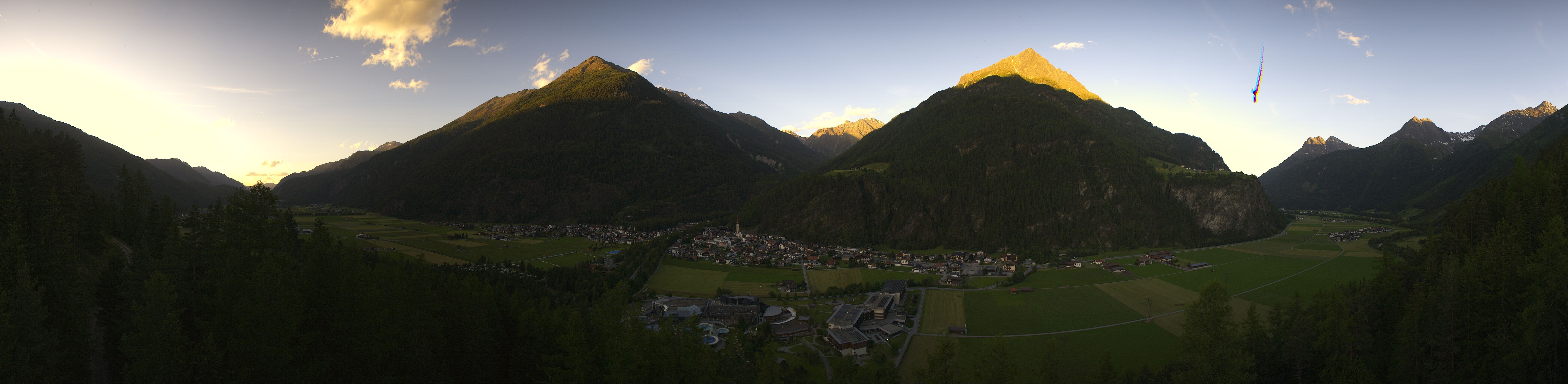 Archiv Foto Webcam Blick auf Längenfeld
