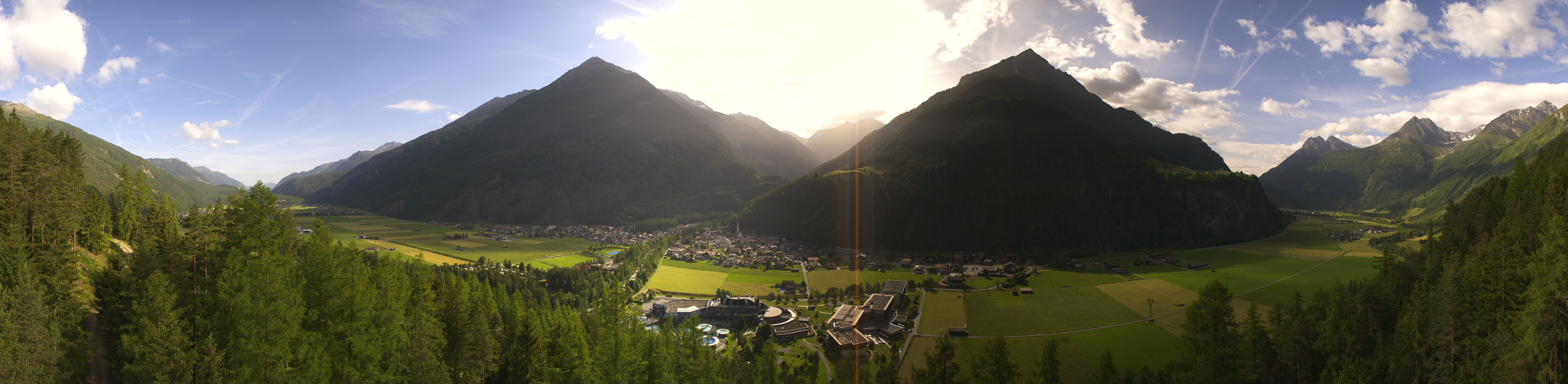 Archiv Foto Webcam Blick auf Längenfeld