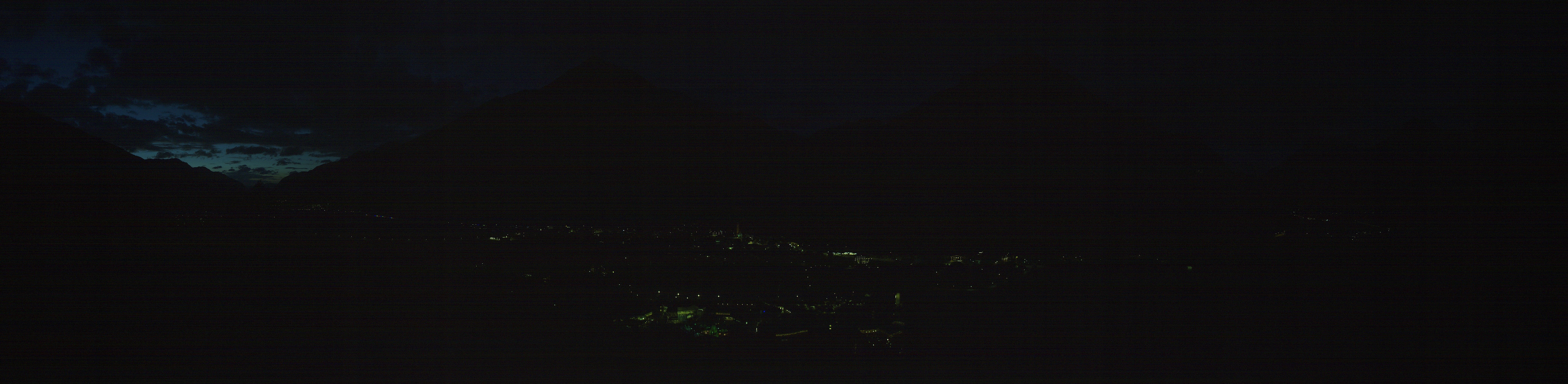 Archiv Foto Webcam Blick auf Längenfeld