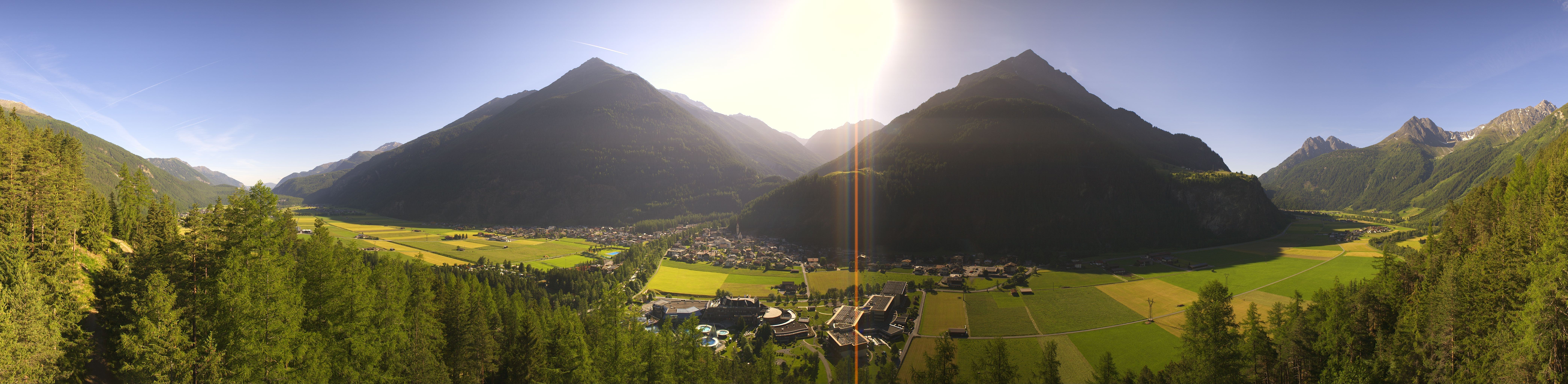 Archiv Foto Webcam Blick auf Längenfeld