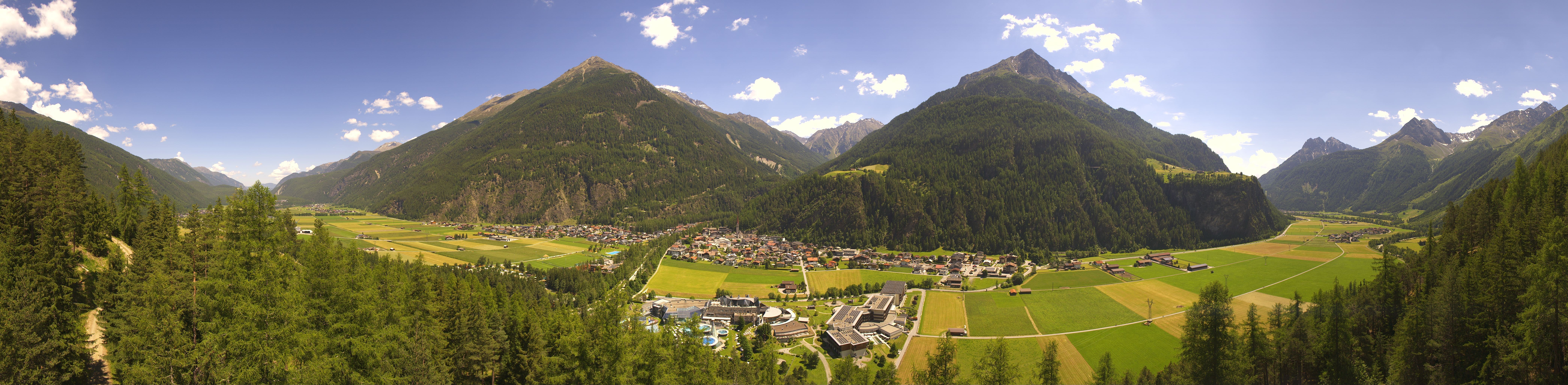 Archiv Foto Webcam Blick auf Längenfeld