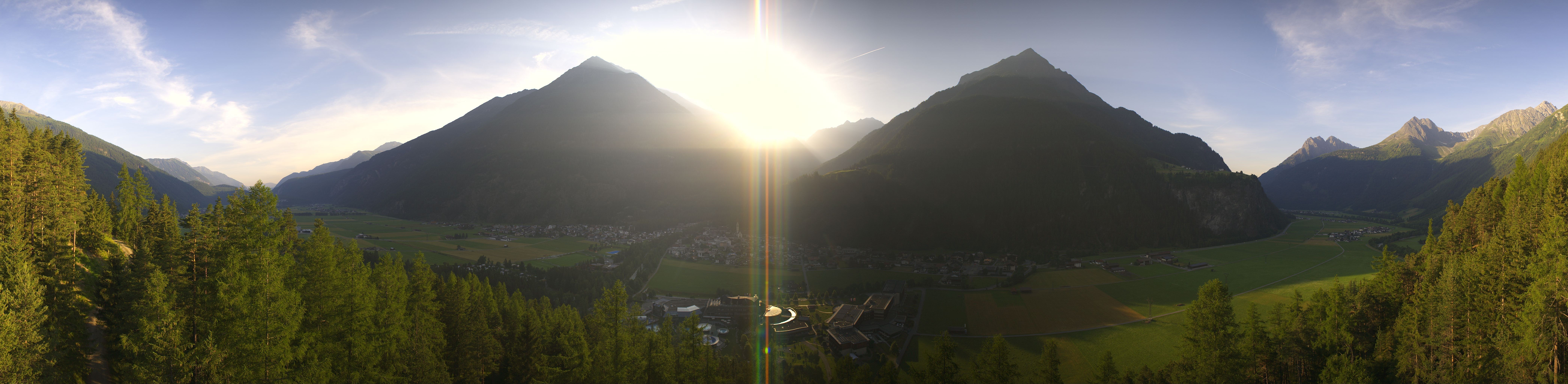 Archived image Webcam View of Längenfeld