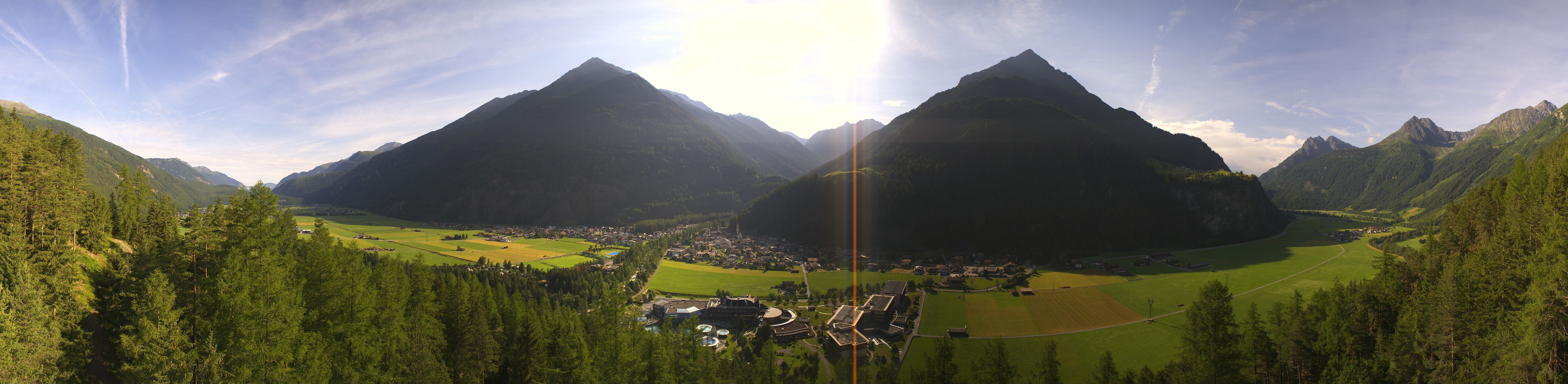 Archiv Foto Webcam Blick auf Längenfeld