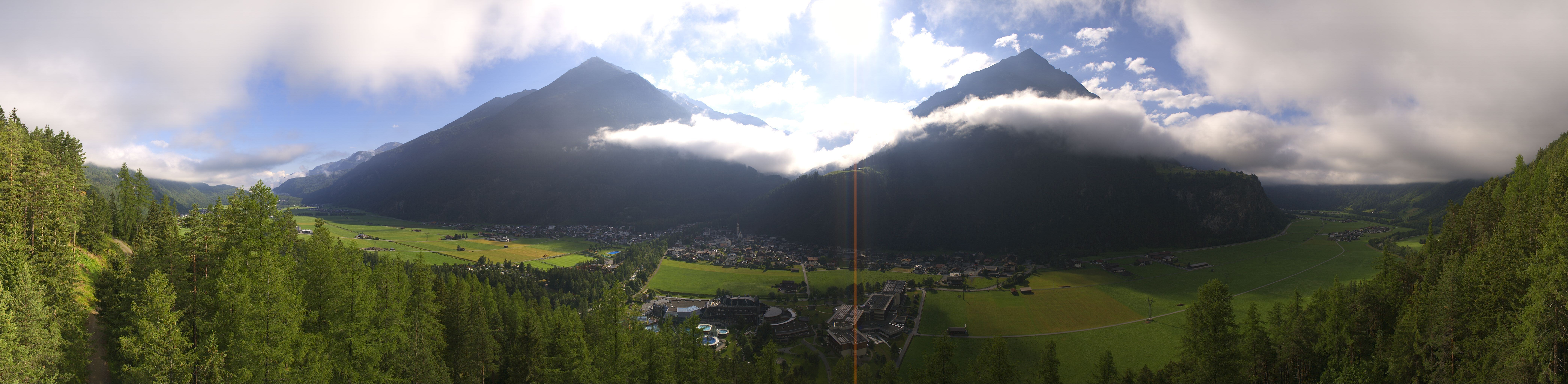 Archiv Foto Webcam Blick auf Längenfeld
