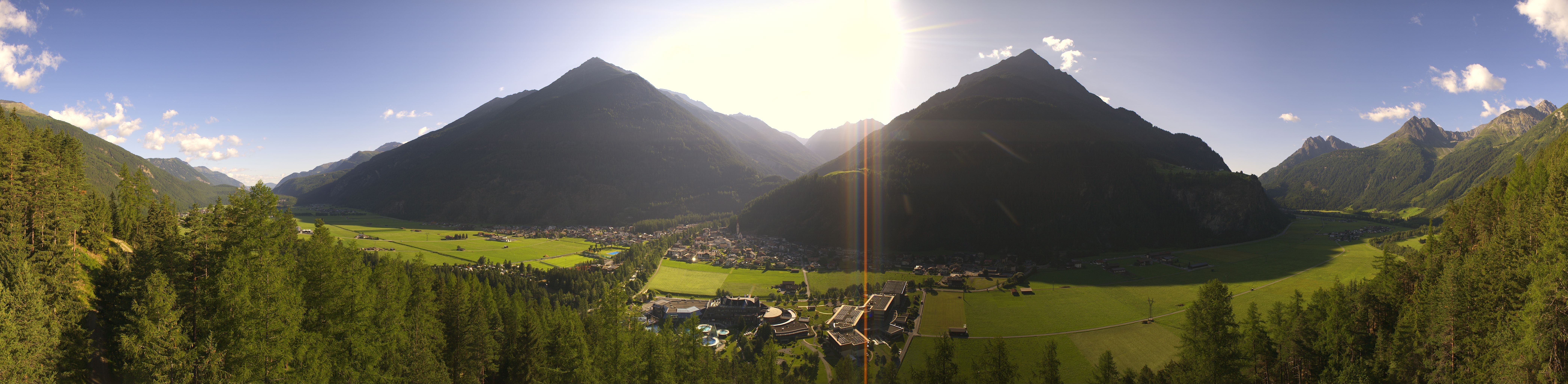 Archiv Foto Webcam Blick auf Längenfeld