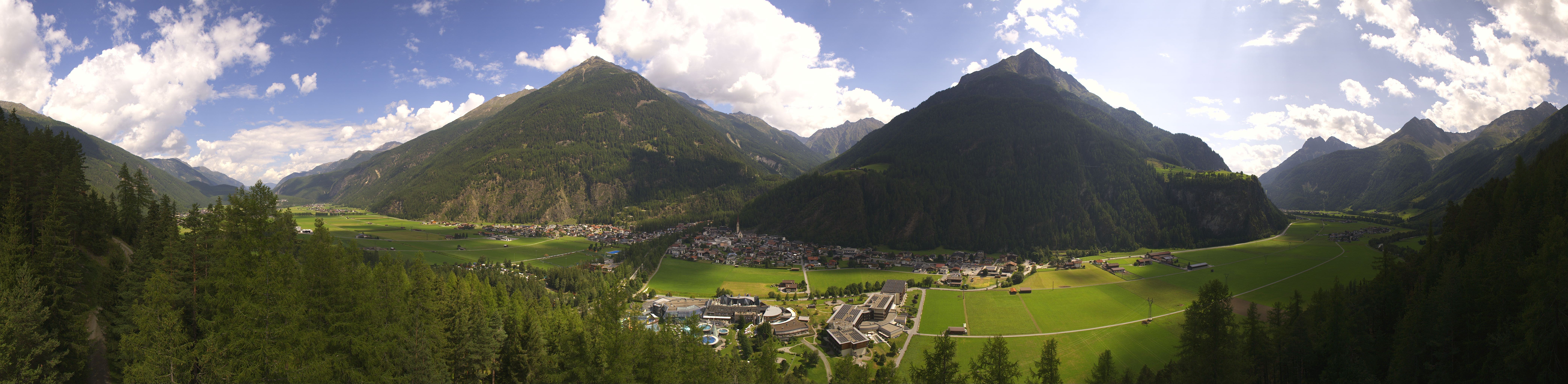Archiv Foto Webcam Blick auf Längenfeld