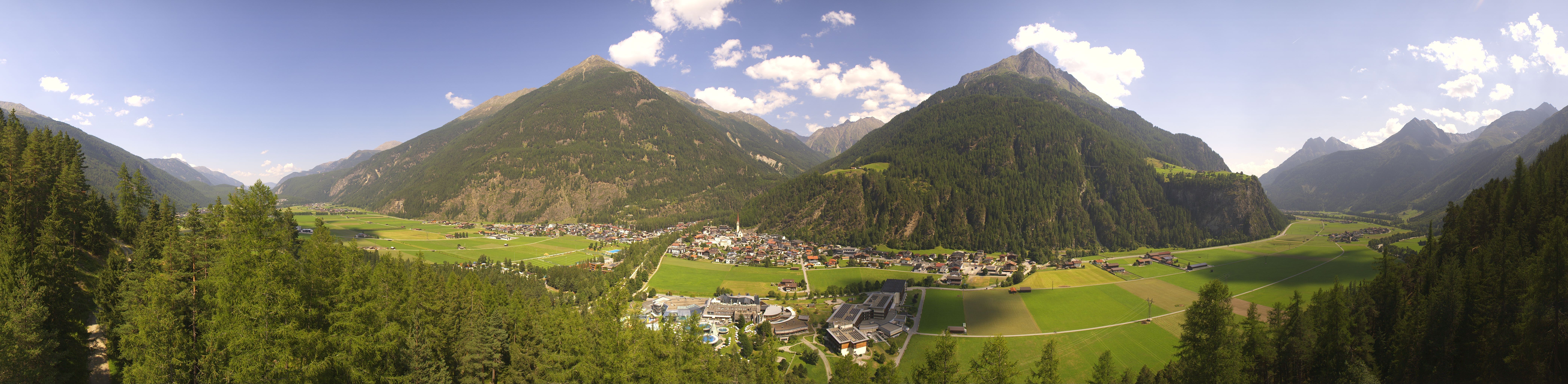 Archiv Foto Webcam Blick auf Längenfeld